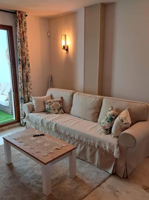 Olivia Sunny 2 Bedroom Apartament Punta Prima Torrevieja Buitenkant foto
