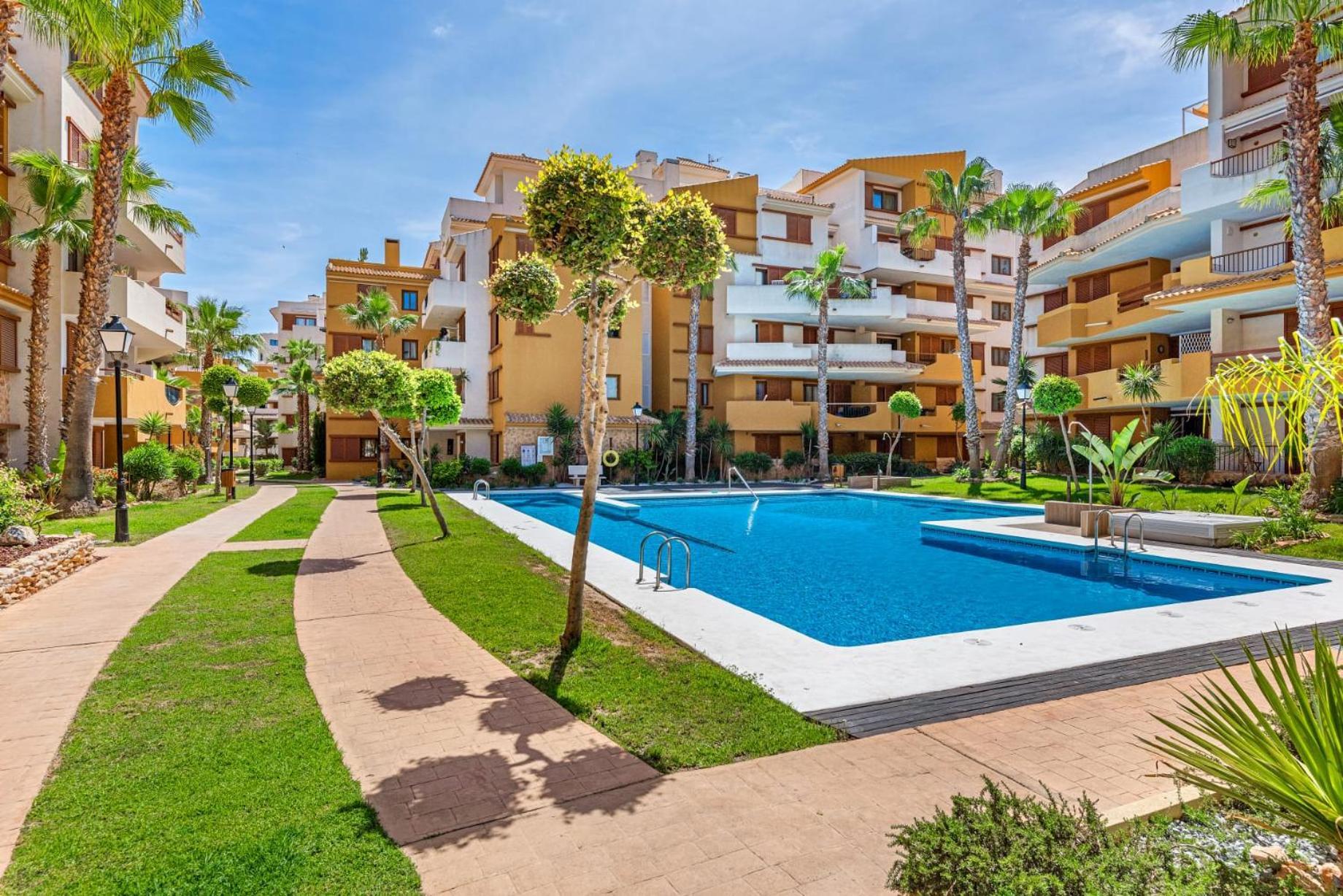 Olivia Sunny 2 Bedroom Apartament Punta Prima Torrevieja Buitenkant foto
